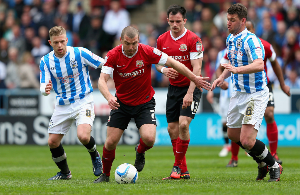 Nhận định Barnsley vs Huddersfield Town, 22h00 ngày 26/12