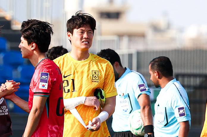 Thủ môn Hàn Quốc liên tục phải xin lỗi NHM vì bị chỉ trích dữ dội sau trận thua U23 Việt Nam