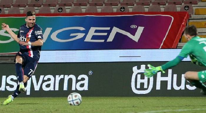 Soi kèo xiên hôm nay 26/2: Empoli vs Venezia