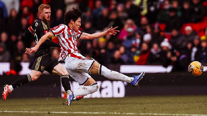 K&egrave;o v&agrave;ng b&oacute;ng đ&aacute; Stoke City vs Oxford United, 03h00 ng&agrave;y 26/2: Kh&oacute; thắng