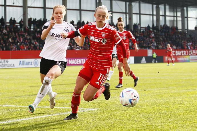 Nhận định, soi k&egrave;o Nữ Frankfurt với Nữ Werder Bremen, 01h30 ng&agrave;y 26/03: Nỗ lực b&aacute;m đuổi