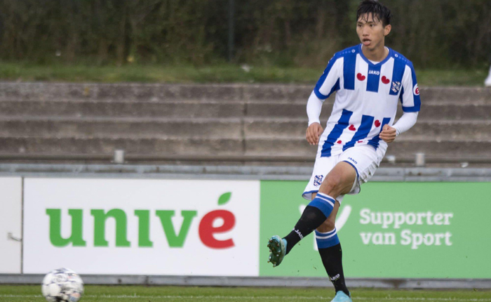 Đoàn Văn Hậu có còn cơ hội ra sân tại Hà Lan mùa 2019/20?