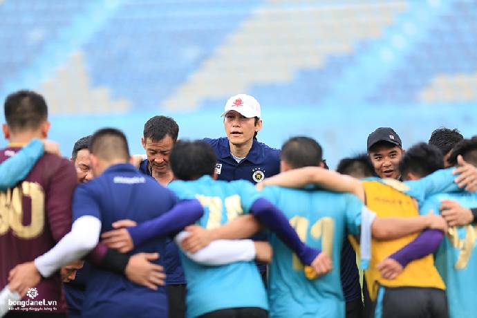 HLV Park Choong-kyun đón tin vui trong trận ra mắt Hà Nội FC