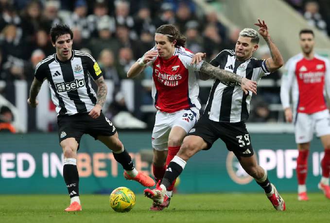 Chuy&ecirc;n gia Tony Ansell dự đo&aacute;n Arsenal vs Newcastle, 23h30 ng&agrave;y 25/4