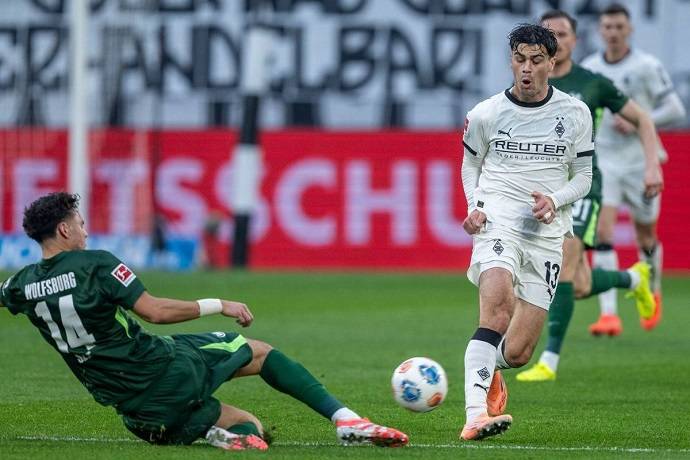 Nhận định, soi k&egrave;o Wolfsburg vs Gladbach, 20h30 ng&agrave;y 25/4: Ng&aacute;ng ch&acirc;n chủ nh&agrave;