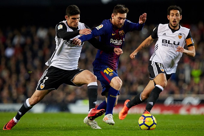 Barcelona 1-2 Valencia: Bầy Dơi gi&agrave;nh C&uacute;p Nh&agrave; Vua 2019