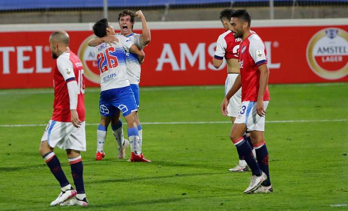 Phân tích kèo rung hiệp 1 Universidad Catolica vs Atletico Nacional, 9h ngày 27/5