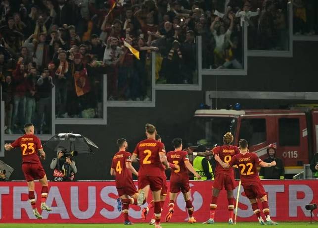 Đội hình ra sân chính thức Roma vs Feyenoord, 2h ngày 26/5 (cập nhật)