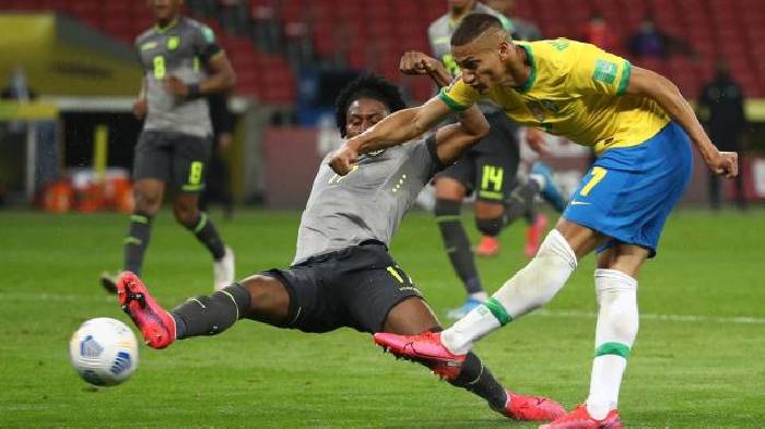 Soi kèo phạt góc Brazil vs Ecuador, 4h ngày 28/6