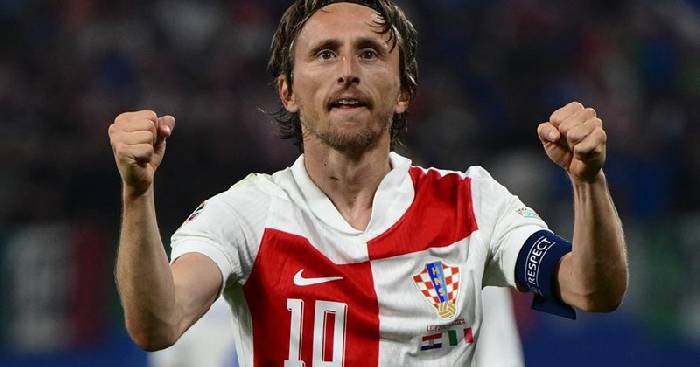 Luka Modric lập kỷ lục trong ngày buồn của Croatia