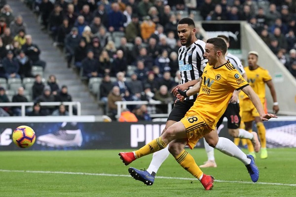 Newcastle vs Wolves (21h 27/10): Chích chòe hưởng lợi