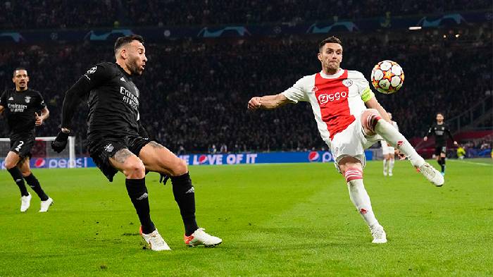 Siêu máy tính dự đoán Ajax vs Benfica, 00h45 ngày 26/11