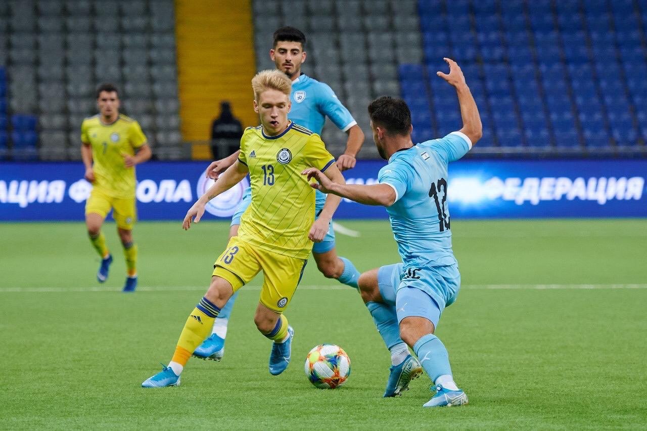 Nhận định Ud Poblense vs UE Olot, 18h00 ngày 30/12