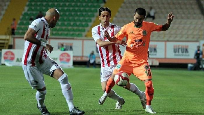 Soi k&egrave;o phạt g&oacute;c Alanyaspor vs Samsunspor, 21h00 ng&agrave;y 25/12		