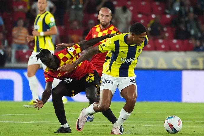 Nhận định, soi k&egrave;o Fenerbahce vs Goztepe, 23h00 ng&agrave;y 26/1: Qu&aacute; kh&oacute; cho t&acirc;n binh