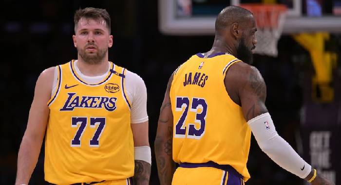 Nhận định b&oacute;ng rổ Chicago Bulls vs Los Angeles Lakers, 08h00 ng&agrave;y 27/1: Dựa v&agrave;o Doncic v&agrave; James