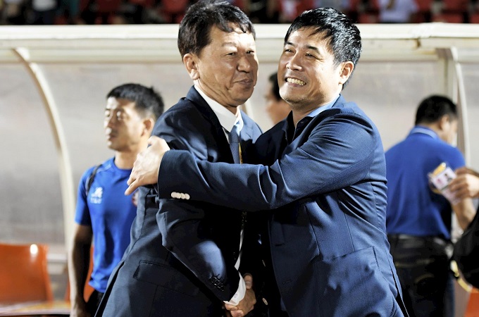 Thầy cũ Công Phượng bị áp lực bởi thành công của HLV Park Hang Seo