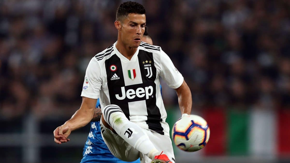 Ronaldo muốn gi&atilde; từ sự nghiệp trong m&agrave;u &aacute;o Juventus