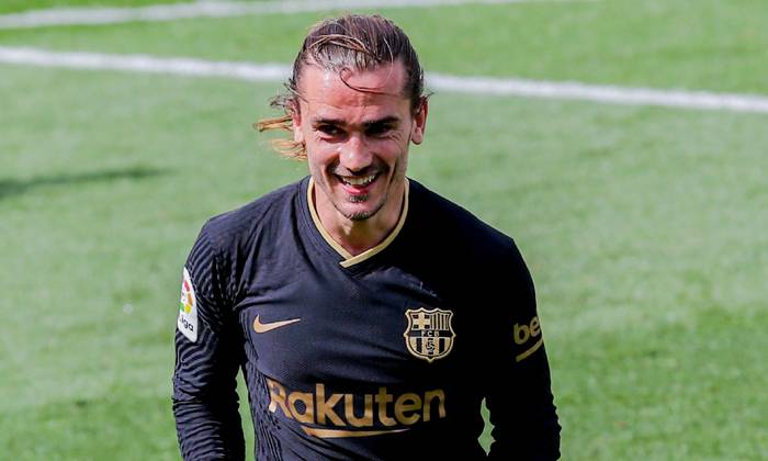 Antoine Griezmann hồ hởi n&oacute;i về mục ti&ecirc;u v&ocirc; địch La Liga của Barcelona