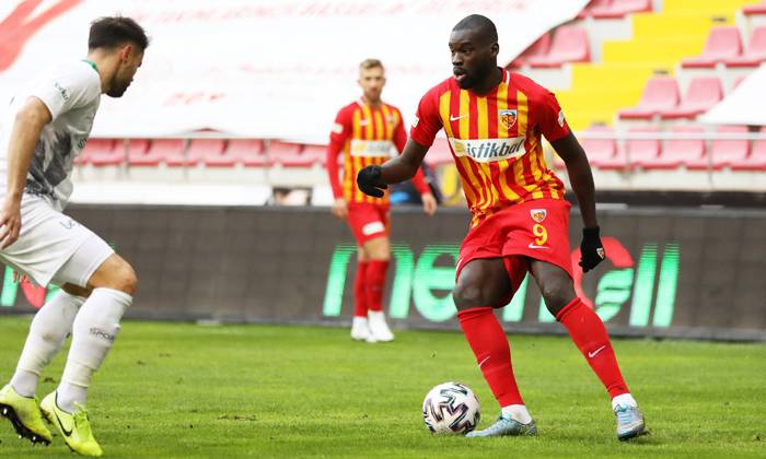 Soi k&egrave;o t&agrave;i xỉu h&ocirc;m nay 27/4: Hatayspor vs Genclerbirligi