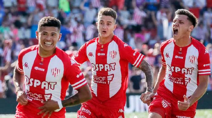 Nhận định, soi k&egrave;o Velez Sarsfield vs Union Santa Fe, 04h45 ng&agrave;y 28/4: C&ocirc;ng cường đấu thủ vững