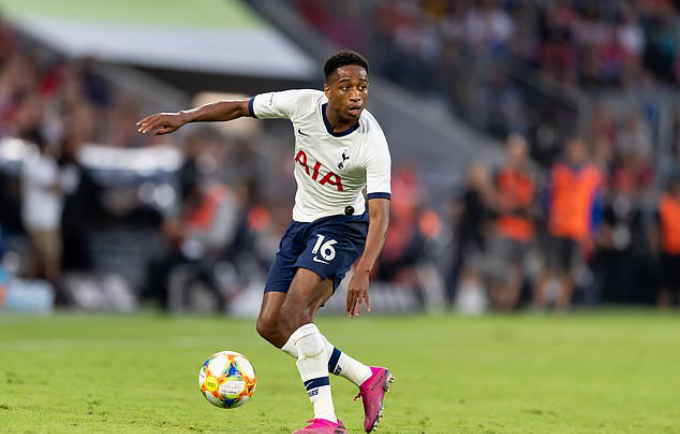 Tottenham thiệt qu&acirc;n trước trận &lsquo;derby London&rsquo; với Arsenal