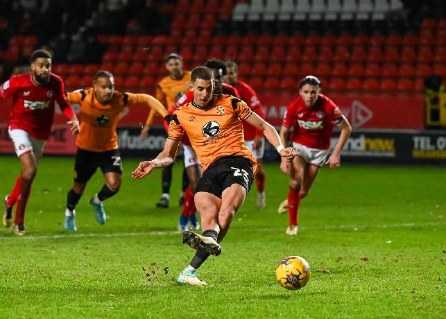 Nhận định, soi kèo Cambridge vs Charlton, 01h30 ngày 27/8: Khách đi tiếp