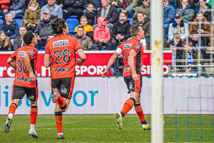 Nhận định, soi kèo Volendam vs Zwolle, 23h45 ngày 27/9: Chiến thắng đầu tiên