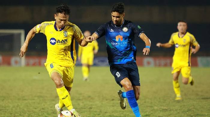 Nhận định, soi k&egrave;o B&igrave;nh Định vs S&ocirc;ng Lam Nghệ An, 18h00 ng&agrave;y 27/10: Tho&aacute;t khỏi cơn khủng hoảng