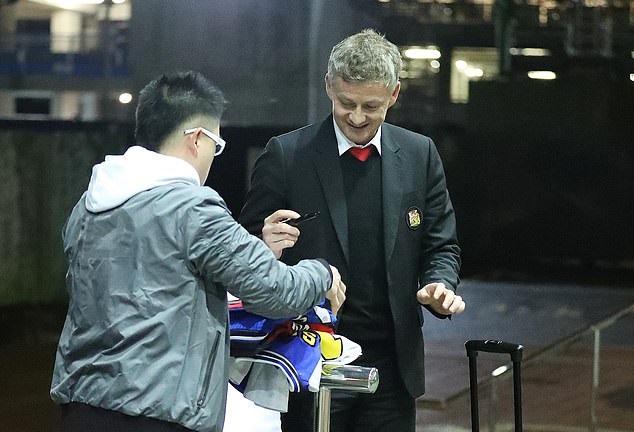 Solskjaer được tri &acirc;n hơn cả HLV Park Hang Seo