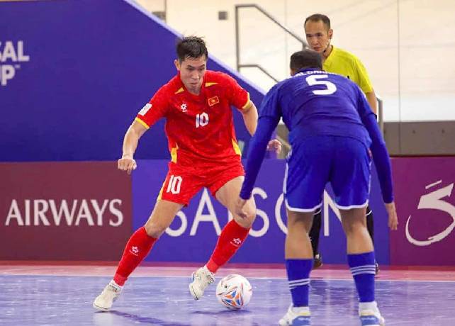 Đội tuyển futsal Việt Nam ngược d&ograve;ng, gi&agrave;nh 3 điểm ra qu&acirc;n tại VCK ch&acirc;u &Aacute;