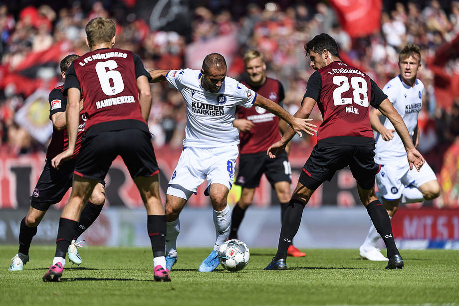 Nhận định b&oacute;ng đ&aacute; Karlsruher vs Nurnberg, 0h30 ng&agrave;y 29/2