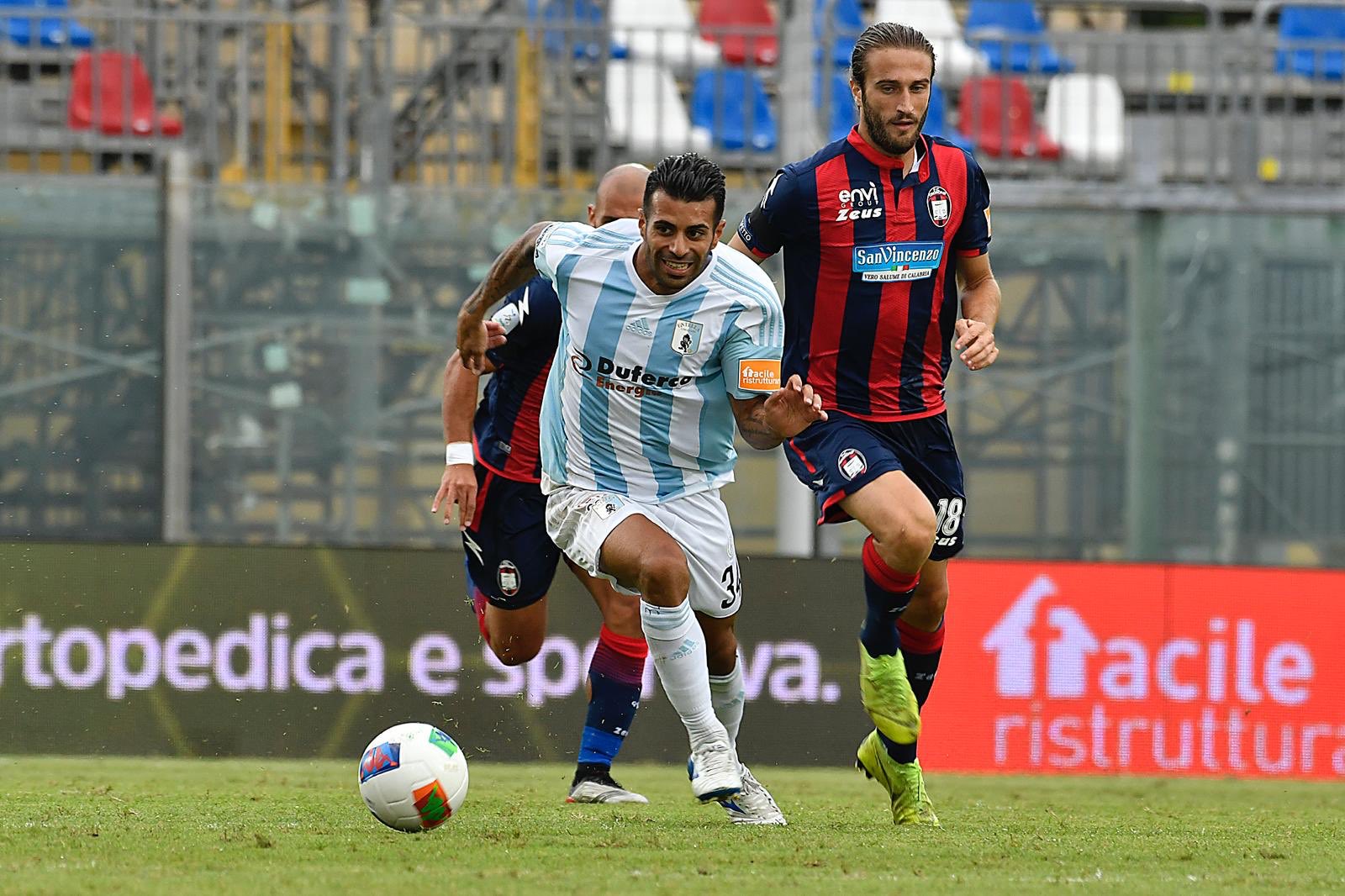 Nhận định bóng đá Virtus Entella vs Crotone, 3h00 ngày 29/2