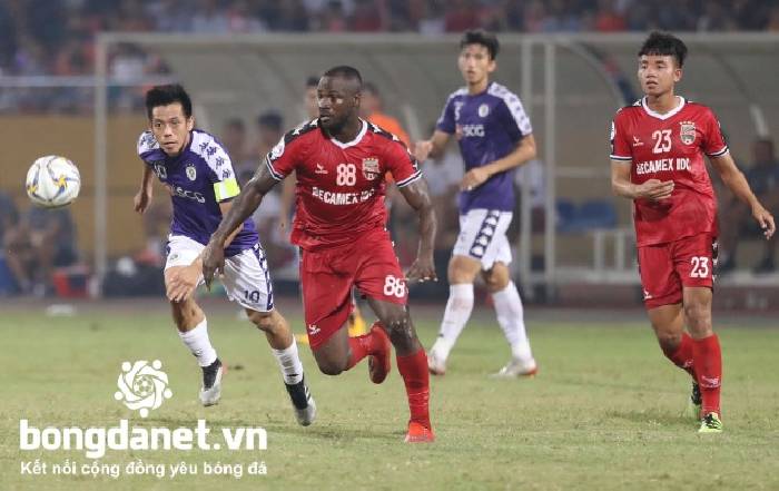 V-League chính thức trở lại bằng 5 trận đá bù vòng 3