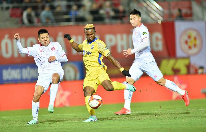 Phạt đền phút cuối, Hải Phòng mất 2 điểm trước SLNA