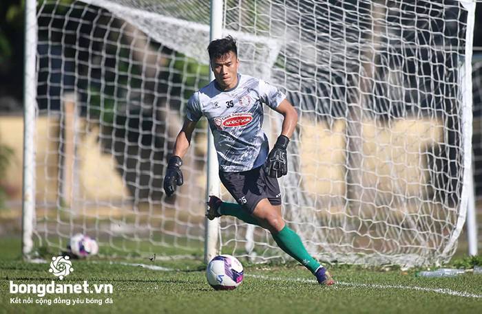 HLV TP.HCM: 'Trận đấu với Viettel là cơ hội của Bùi Tiến Dũng'