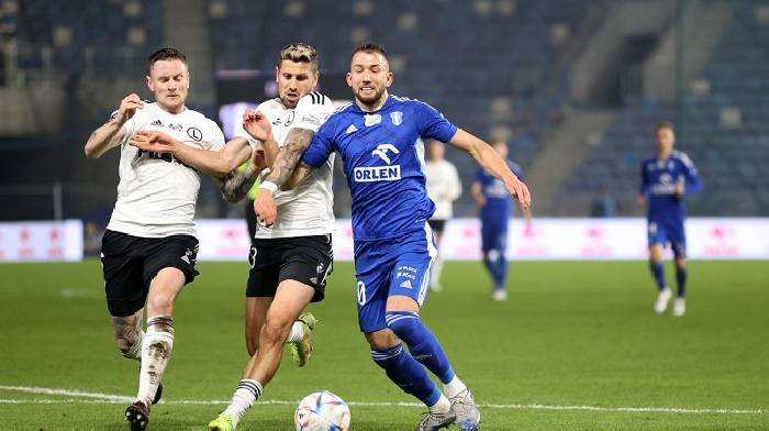 Soi kèo phạt góc Legia Warszawa vs Wisla Plock, 23h00 ngày 28/4