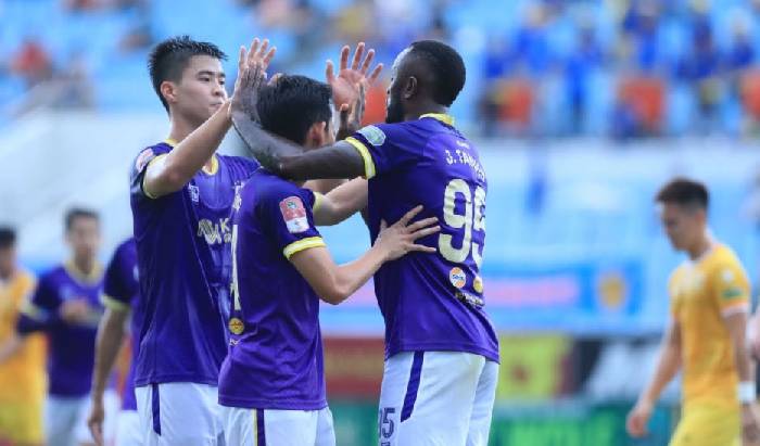 Nhận định, soi kèo Hà Nội vs Quảng Nam, 19h15 ngày 27/4: Nỗ lực bám đuổi