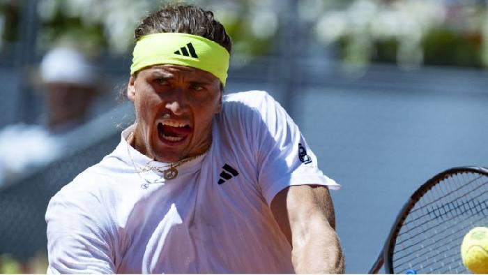 Zverev lội ngược d&ograve;ng ngoạn mục ở v&ograve;ng 3 Madrid Open 2025
