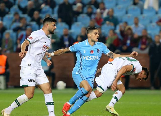 Nhận định, soi k&egrave;o Konyaspor vs Trabzonspor, 00h00 ng&agrave;y 28/4: H&agrave;i l&ograve;ng đ&ocirc;i b&ecirc;n