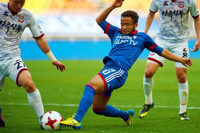 Nhận định Suwon Bluewings vs Sangju Sangmu, 17h00 ngày 28/6