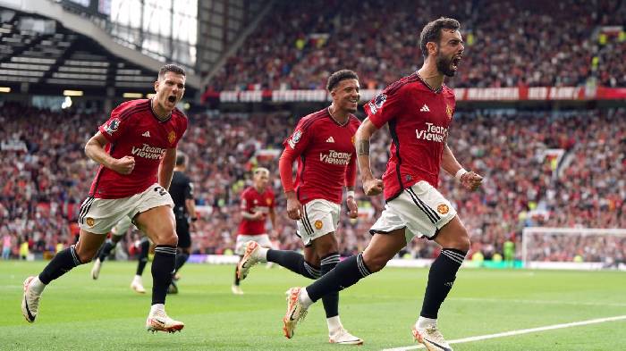 Ten Hag gật đầu, M.U gạ đổi 'máy xoạc' lấy 'máy khoan' cánh phải