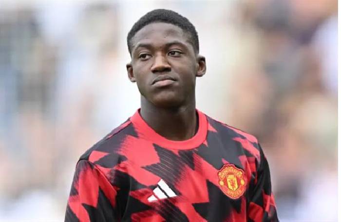 Real và Atletico muốn giải cứu Mainoo khỏi MU