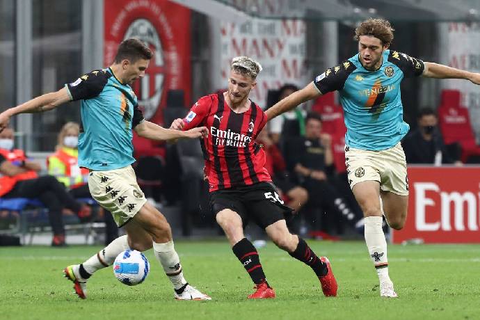 Nhận định, soi kèo AC Milan vs Venezia, 1h30 ngày 29/8: Chưa trơn tru