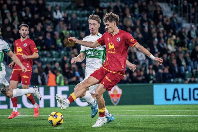 Nhận định, soi kèo Racing Santander vs Elche, 00h00 ngày 29/8: Điểm tựa sân nhà