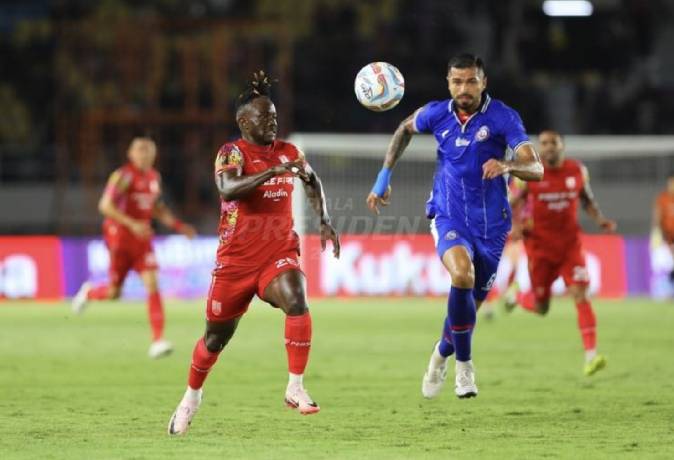 Nhận định, soi k&egrave;o Persis Solo FC vs Arema, 15h30 ng&agrave;y 28/9: Thắng lợi nhọc nhằn