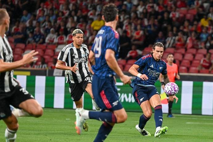 Siêu máy tính dự đoán Newcastle vs Arsenal, 22h30 ngày 28/9