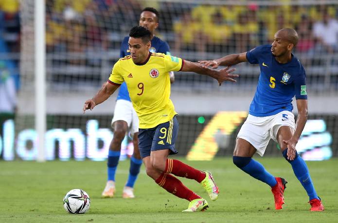 Soi kèo phạt góc Mỹ vs Colombia, 7h30 ngày 29/1