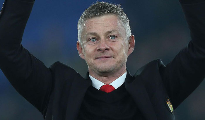 Giúp MU vượt 'bão', Solskjaer lập thêm kỷ lục ấn tượng