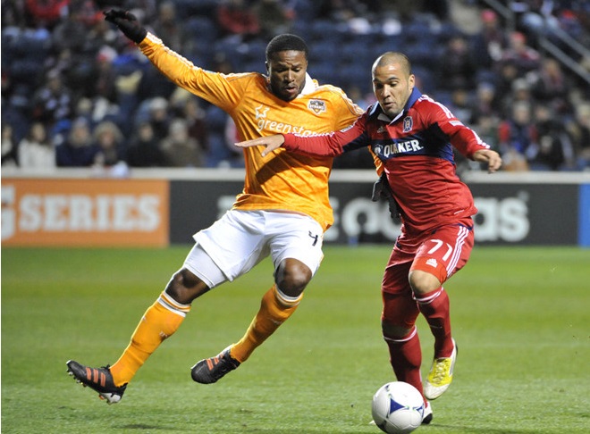 Chuyển nhượng V.League 28/2: TP.HCM chi&ecirc;u mộ cầu thủ từng thi đấu ở MLS thay Lee Nguyễn